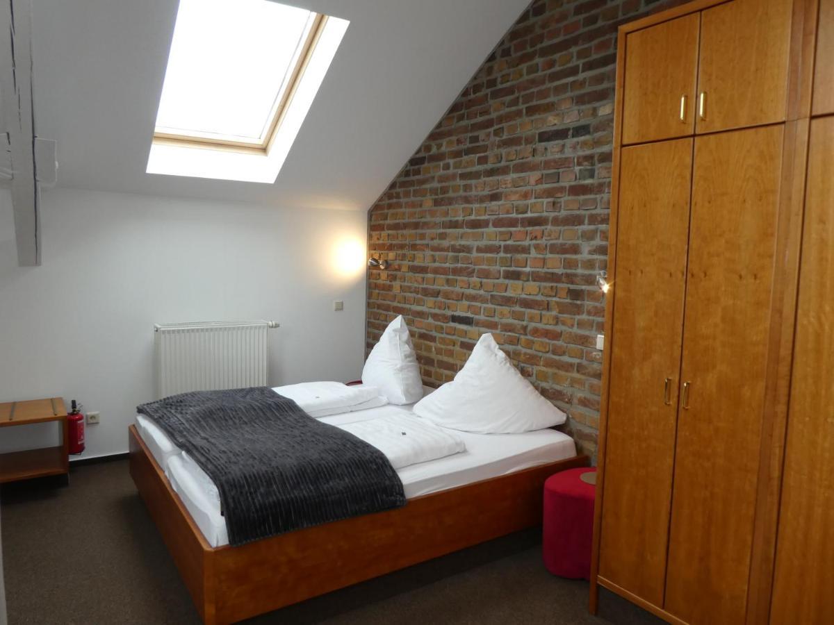 Hotel Mitte Alte Suesswarenfabrik Rheinbach Zewnętrze zdjęcie