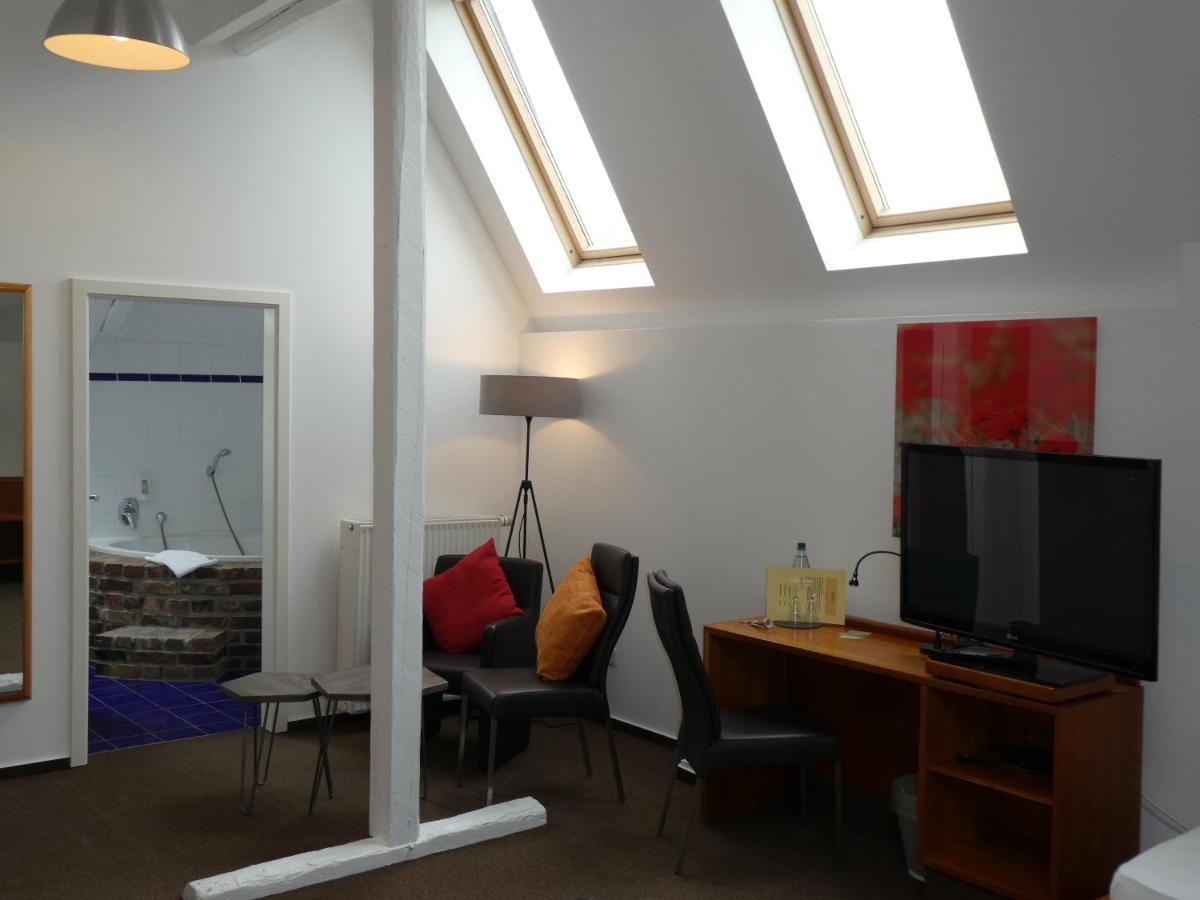Hotel Mitte Alte Suesswarenfabrik Rheinbach Zewnętrze zdjęcie